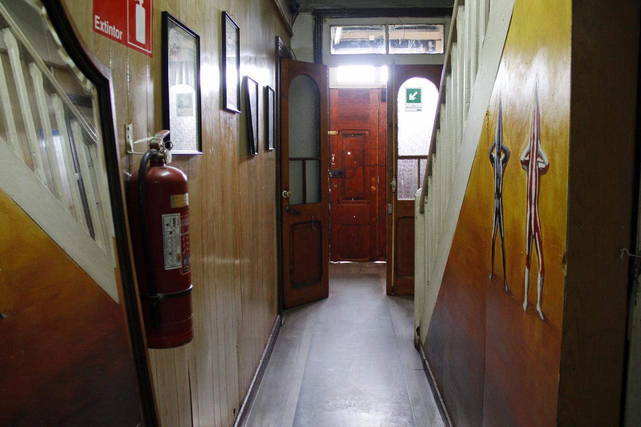Patagonia House Hostel Punta Arenas Ngoại thất bức ảnh