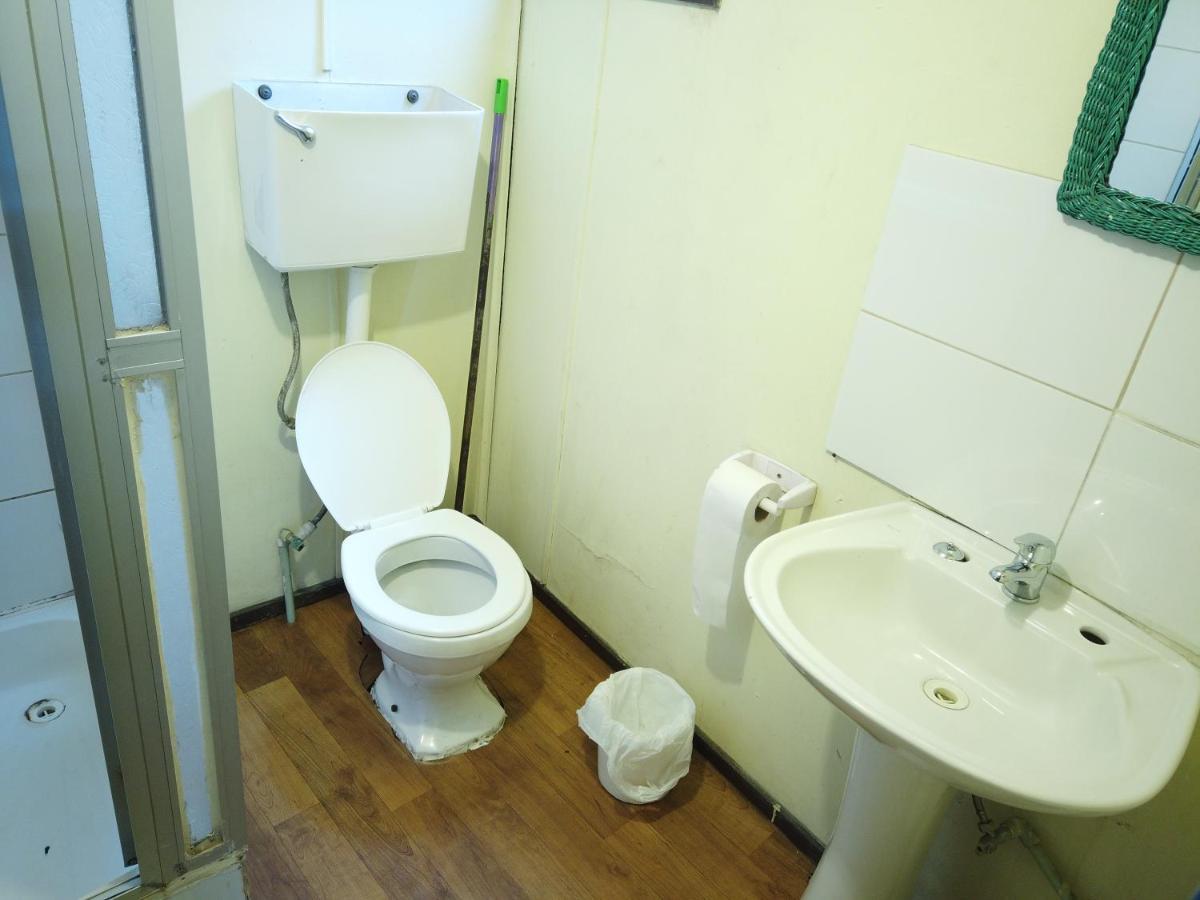 Patagonia House Hostel Punta Arenas Ngoại thất bức ảnh